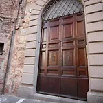 Lägenhet Rinidia - Centro Siena